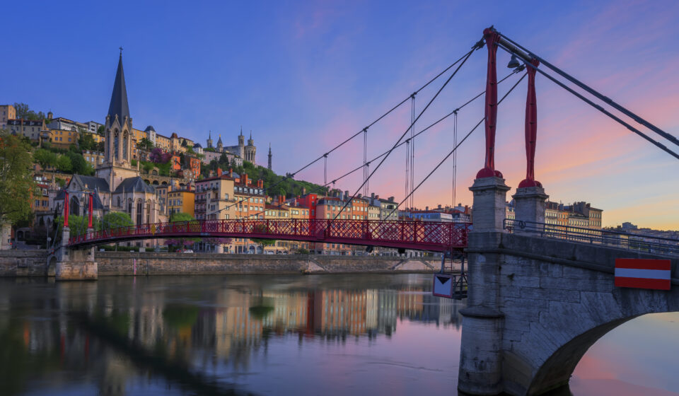 Où investir à Lyon pour louer en 2025 ? Investir à Lyon en 2025 : les quartiers à fort potentiel locatif (photo freepik)