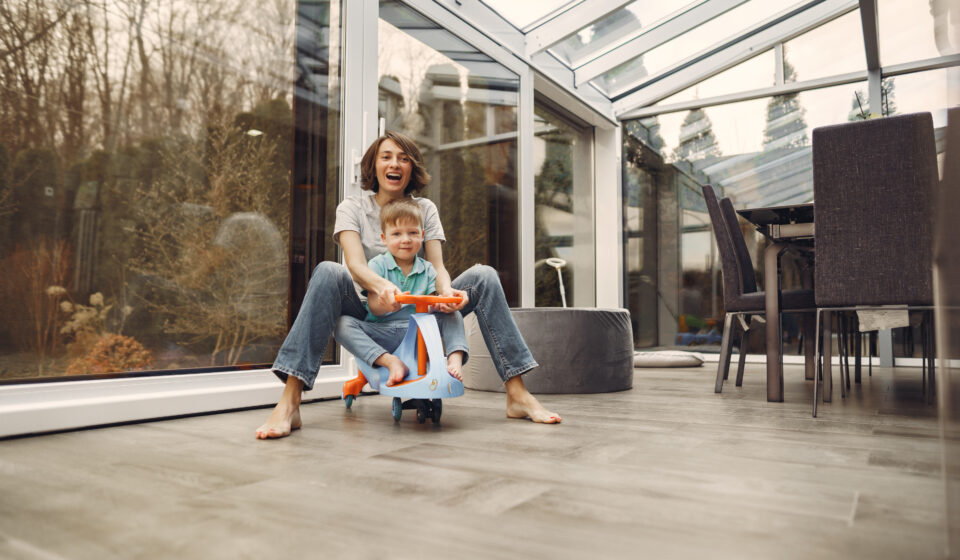 Sols intérieurs : la nouvelle tendance 2025 qui remplace le carrelage et le béton ciré Sols intérieurs (photo freepik)