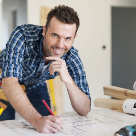 Logement neuf en crise 2025 (photo freepik)