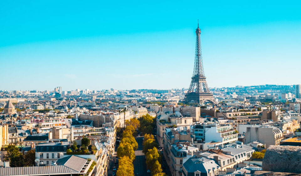 Vente à la découpe : un phénomène toujours sensible dans les immeubles parisiens Vente à la découpe dans un immeuble parisien en 2025