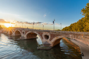 Où Acheter à Toulouse en 2025
