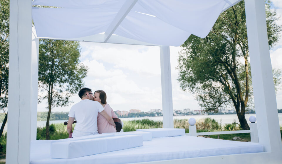 pergola-store-voile-ombrage-choisir lesiteimmo