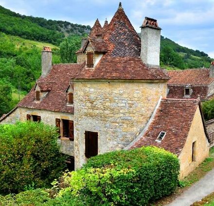 villages-secrets-france-ponts-mai-2026