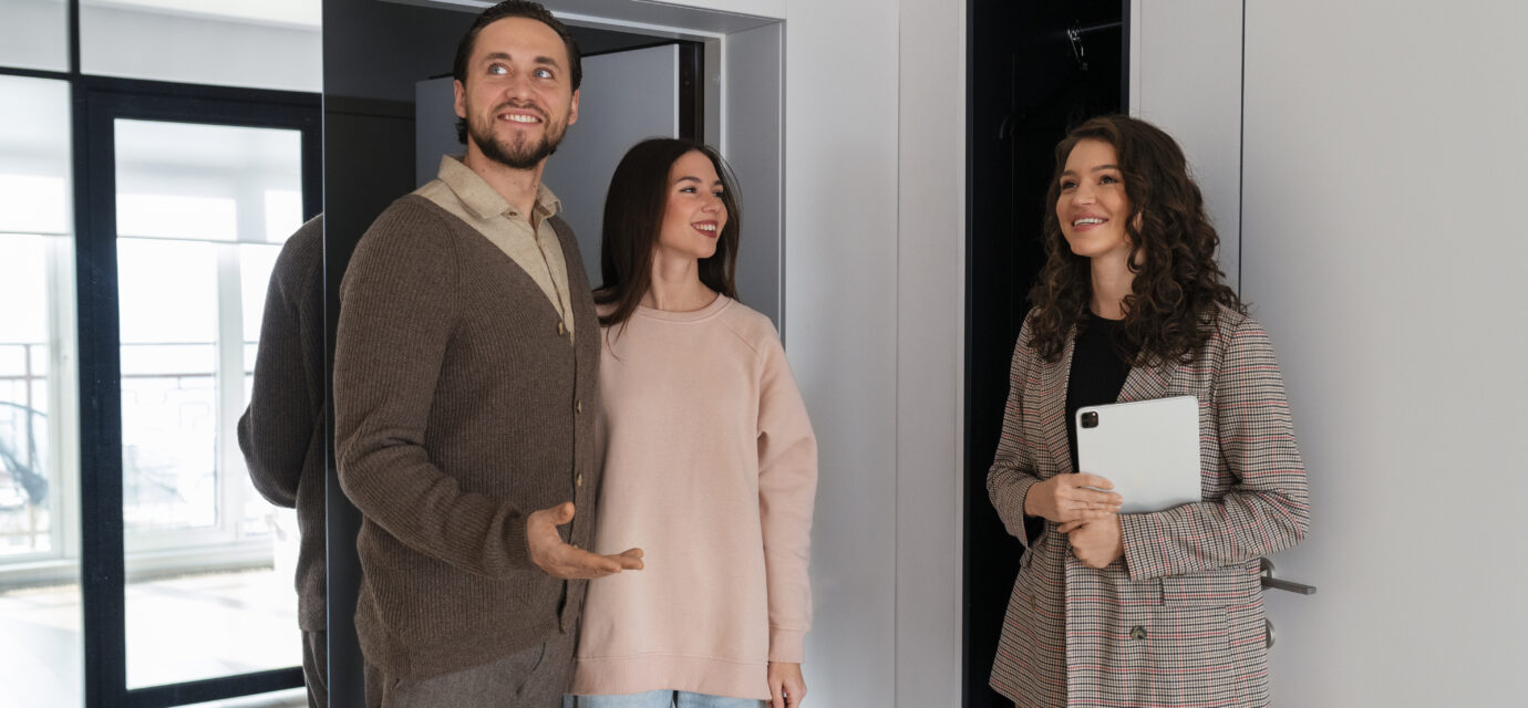 Vente immobilier : Pourquoi les acheteurs visitent 3 fois plus avant d’acheter en 2026 ? pourquoi-acheteurs-multiplient-visites-2026