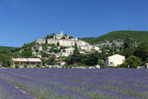 vivre-est-valence-villages