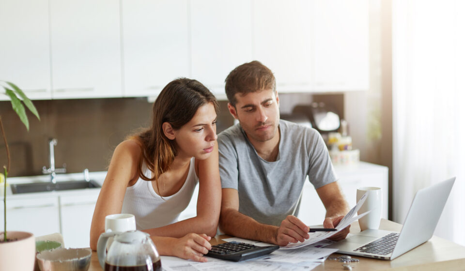 Crédit immobilier et reprise immobilière : la hausse des taux menace-t-elle les ventes de logements ? Illustration de l’impact de la hausse des taux de crédit sur les ventes immobilières en 2026