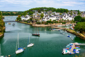 Vue de Vannes et du Golfe du Morbihan, ville attractive pour vivre et investir
