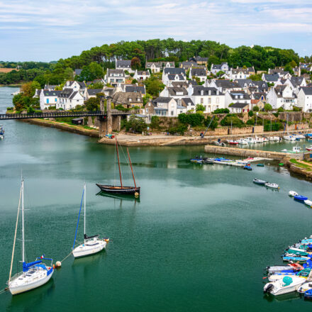 Vue de Vannes et du Golfe du Morbihan, ville attractive pour vivre et investir