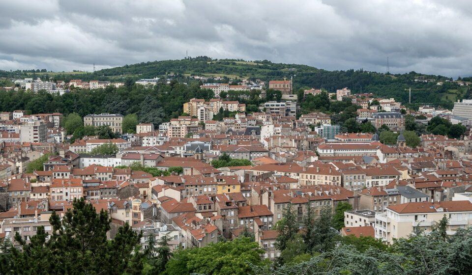 Acheter avec 100 000 € à Saint-Étienne en 2026 : quels biens peut-on réellement acquérir ?