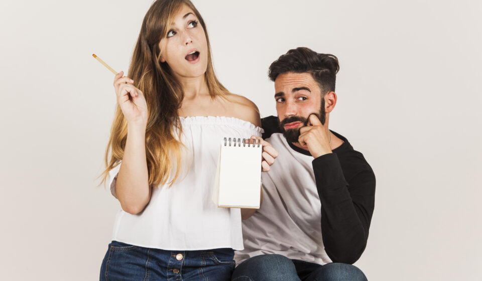 Mandat exclusif immobilier : faut-il signer ? Les vrais avantages et les inconvénients à connaître avant de vendre Fonctionnement du mandat exclusif immobilier entre un vendeur et une agence.
